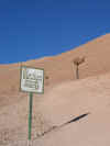 Sign.JPG (101038 bytes)